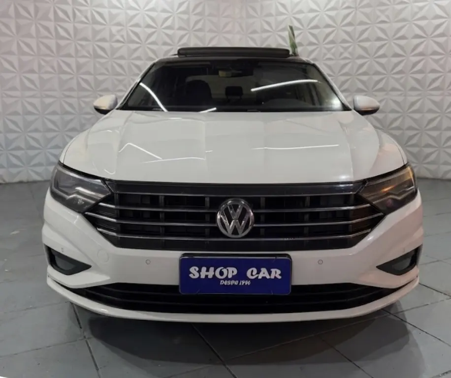 VOLKSWAGEN Jetta - Foto