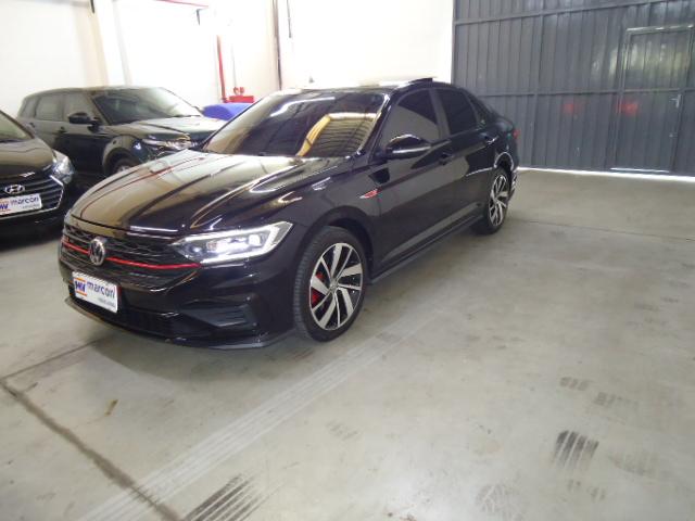 VOLKSWAGEN Jetta - Foto