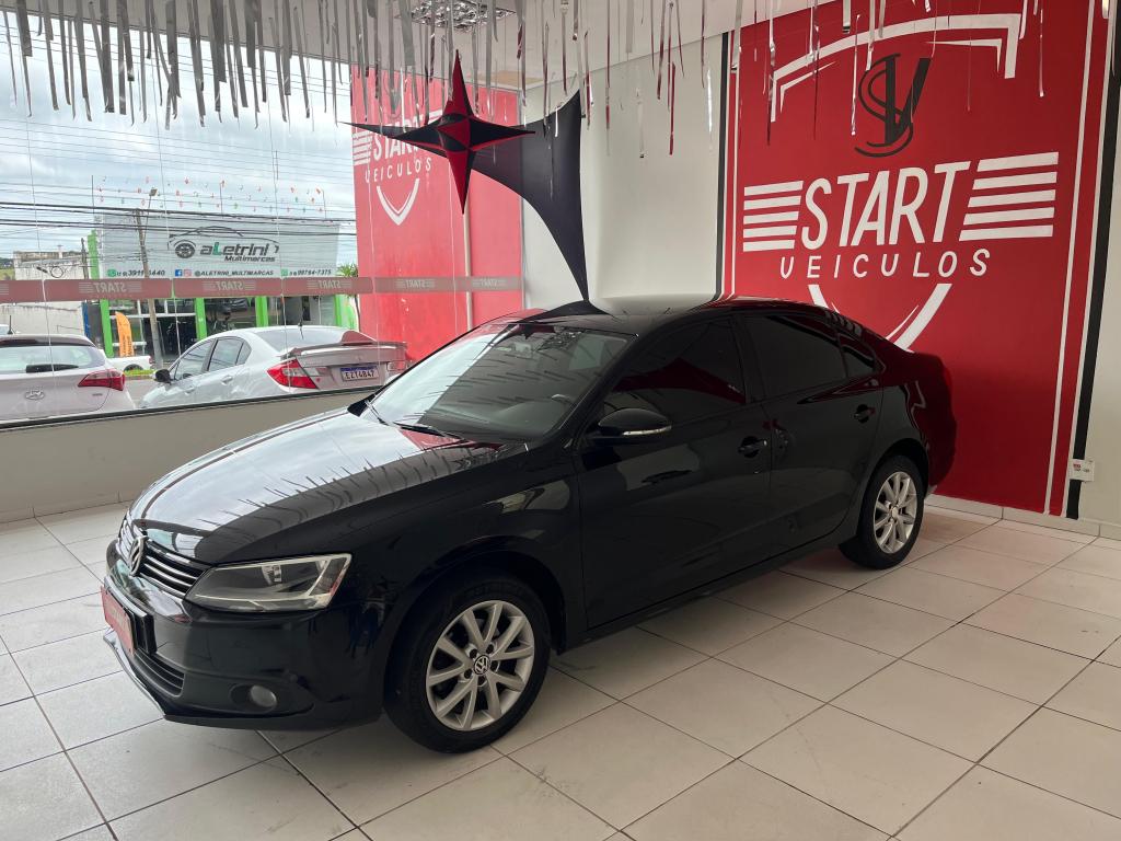 VOLKSWAGEN Jetta - Foto