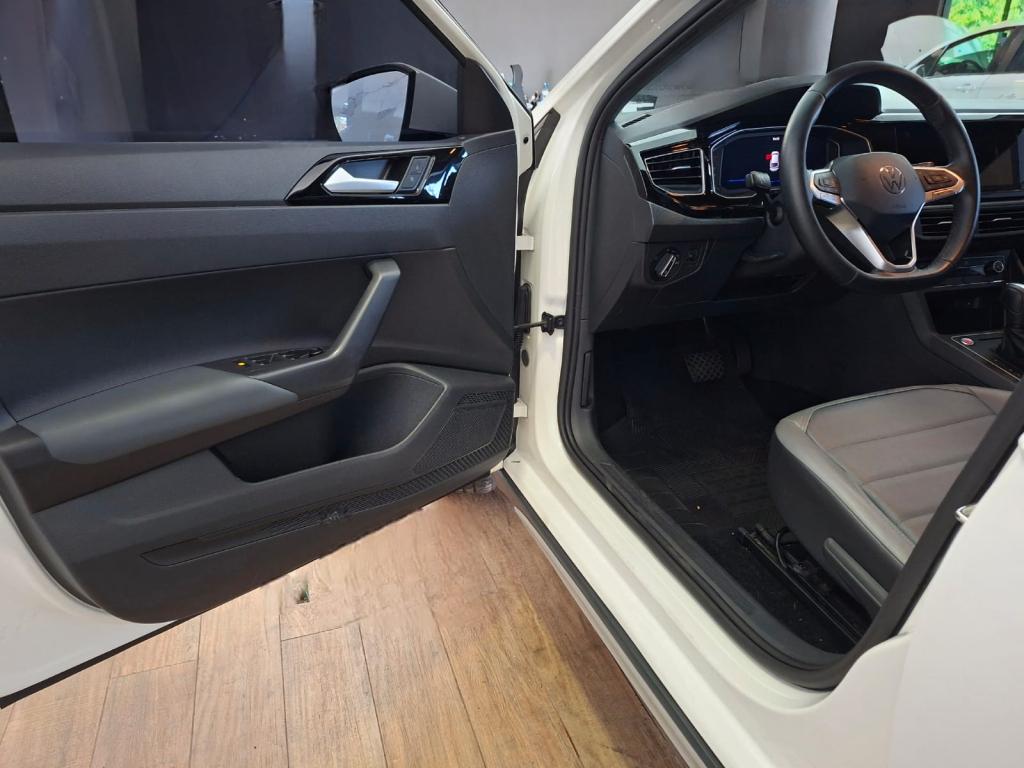 VOLKSWAGEN Nivus - Foto