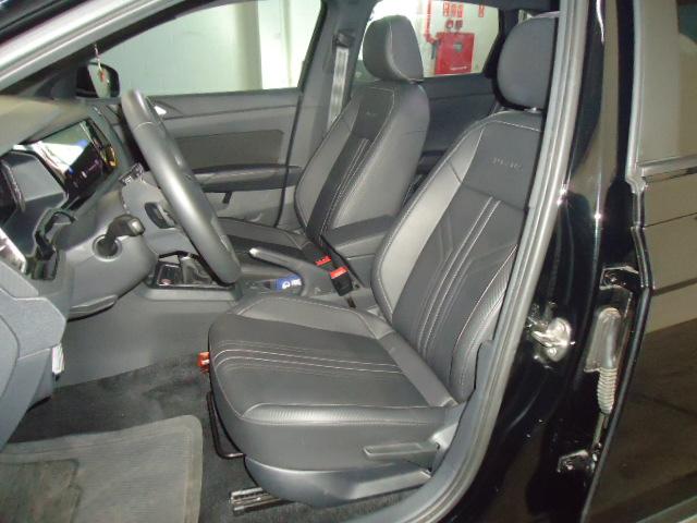 VOLKSWAGEN Nivus - Foto