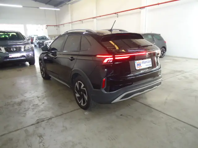 VOLKSWAGEN Nivus - Foto