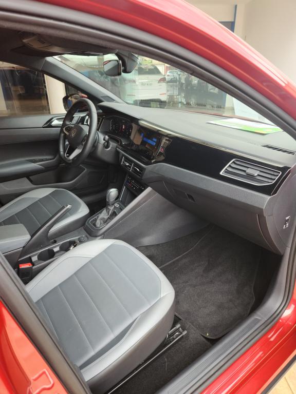 VOLKSWAGEN Nivus - Foto