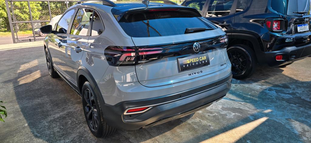 VOLKSWAGEN Nivus - Foto