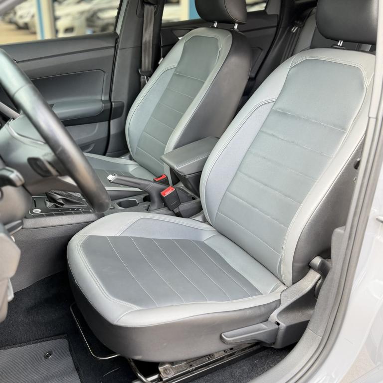 VOLKSWAGEN Nivus - Foto