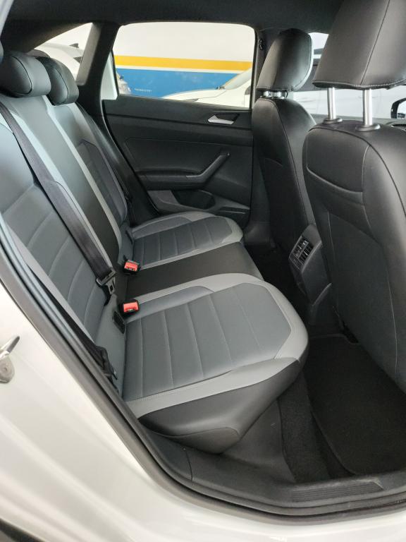 VOLKSWAGEN Nivus - Foto