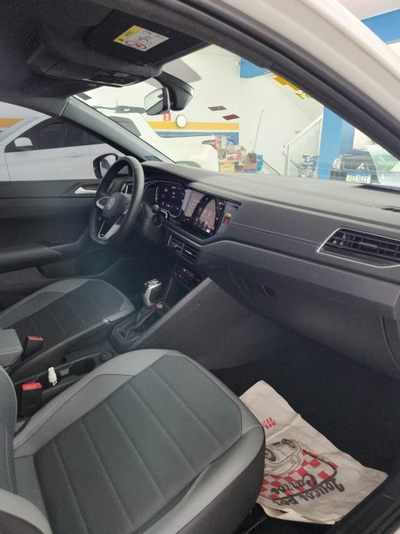 VOLKSWAGEN Nivus - Foto