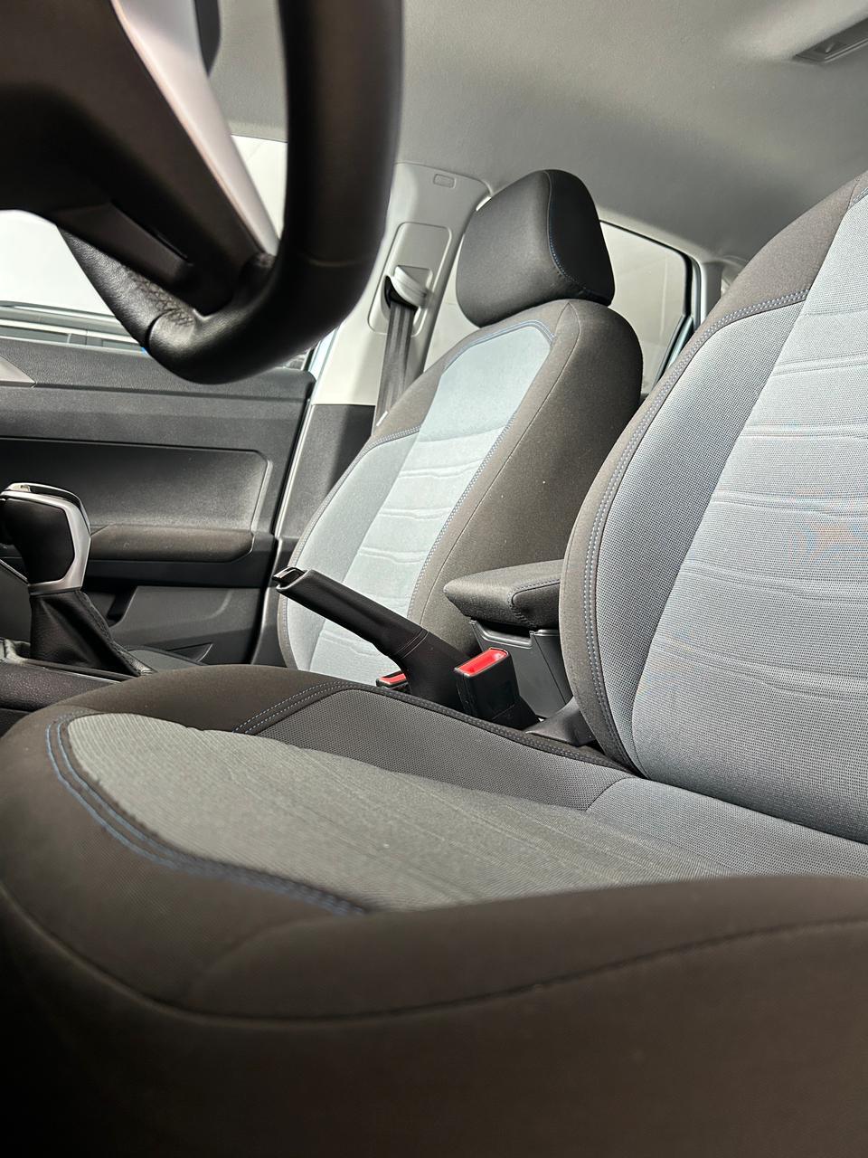 VOLKSWAGEN Nivus - Foto