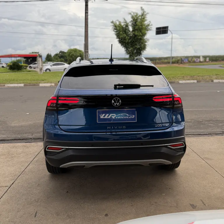 VOLKSWAGEN Nivus - Foto