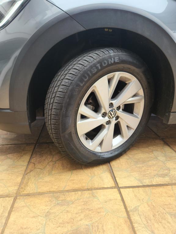 VOLKSWAGEN Nivus - Foto