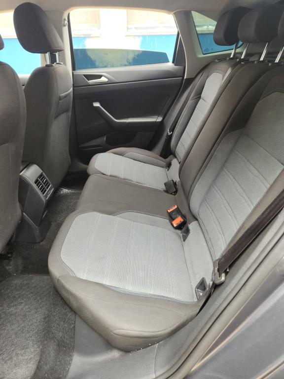 VOLKSWAGEN Nivus - Foto