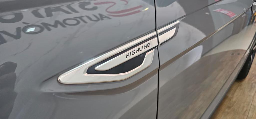 VOLKSWAGEN Nivus - Foto