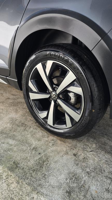 VOLKSWAGEN Nivus - Foto