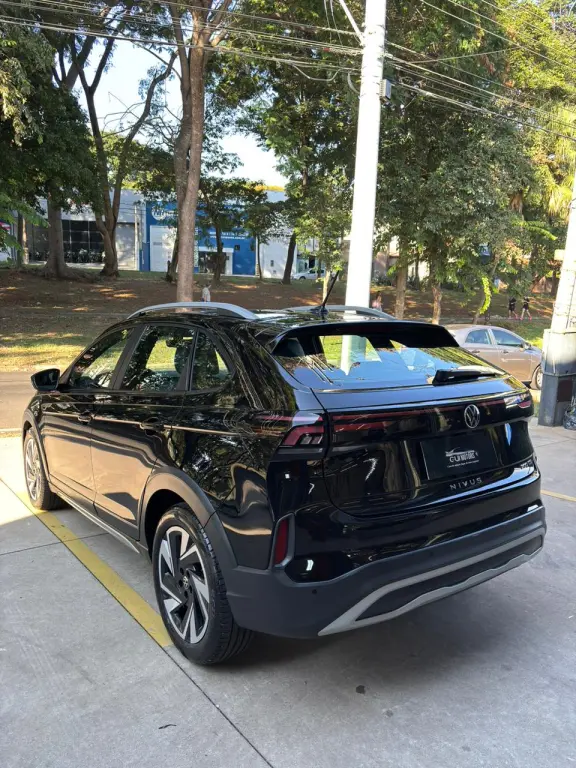 VOLKSWAGEN Nivus - Foto