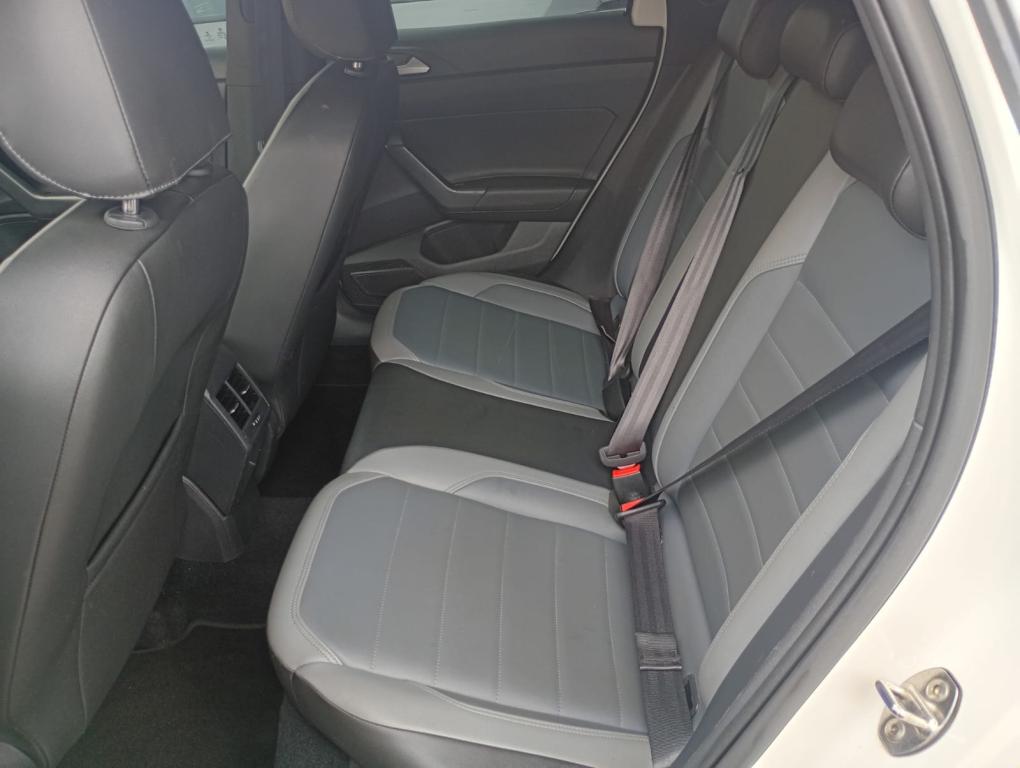 VOLKSWAGEN Nivus - Foto