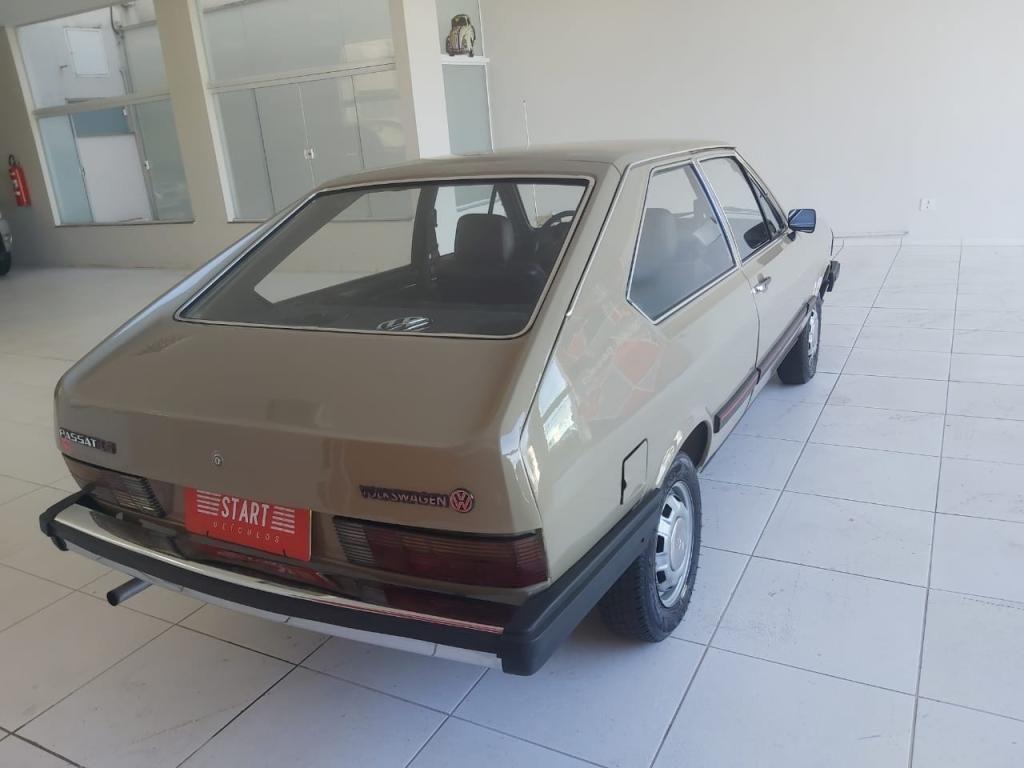 VOLKSWAGEN Passat - Foto