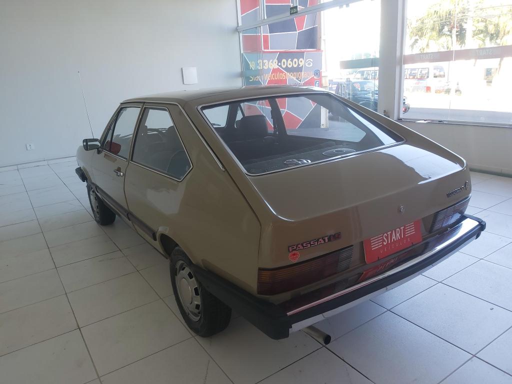 VOLKSWAGEN Passat - Foto