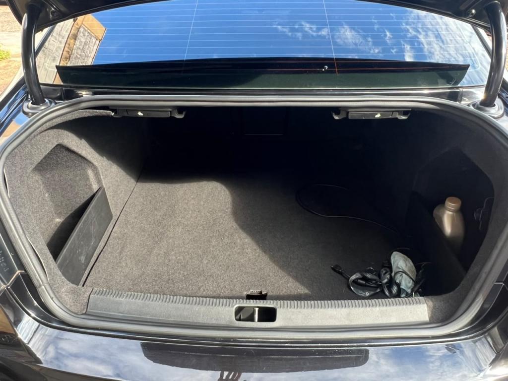 VOLKSWAGEN Passat - Foto