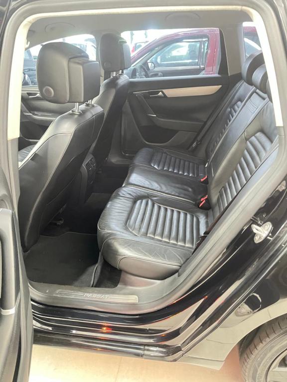 VOLKSWAGEN Passat Variant - Foto