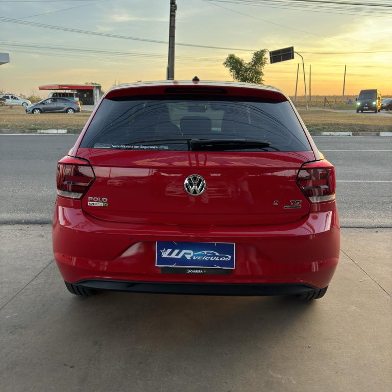 VOLKSWAGEN Polo Hatch - Foto