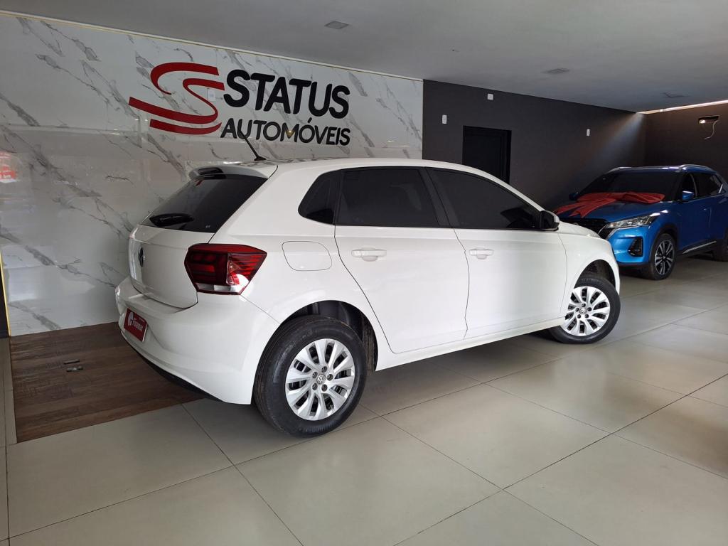 VOLKSWAGEN Polo Hatch - Foto