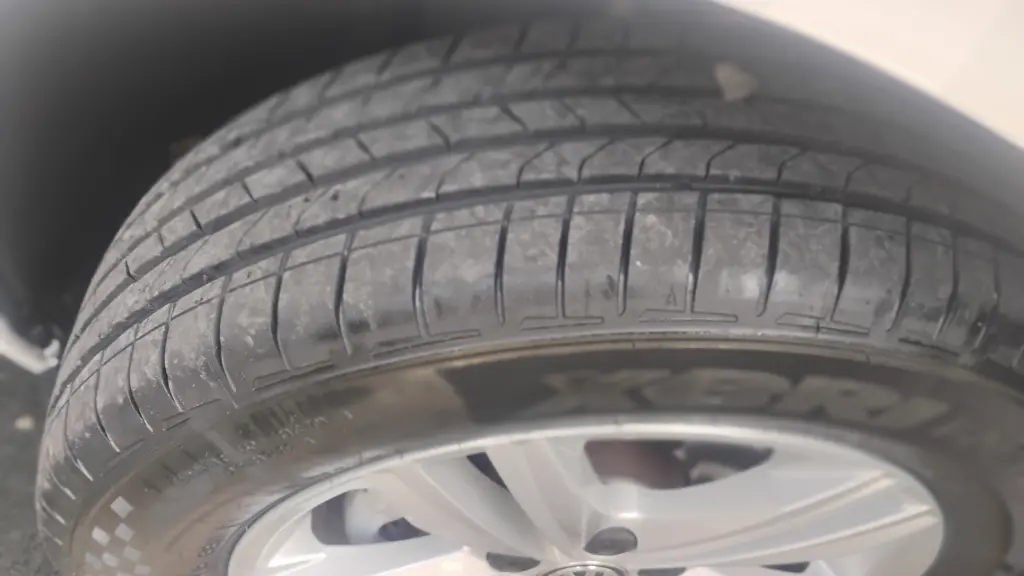 VOLKSWAGEN Polo Hatch - Foto