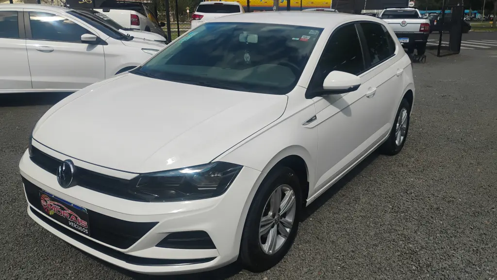 VOLKSWAGEN Polo Hatch - Foto