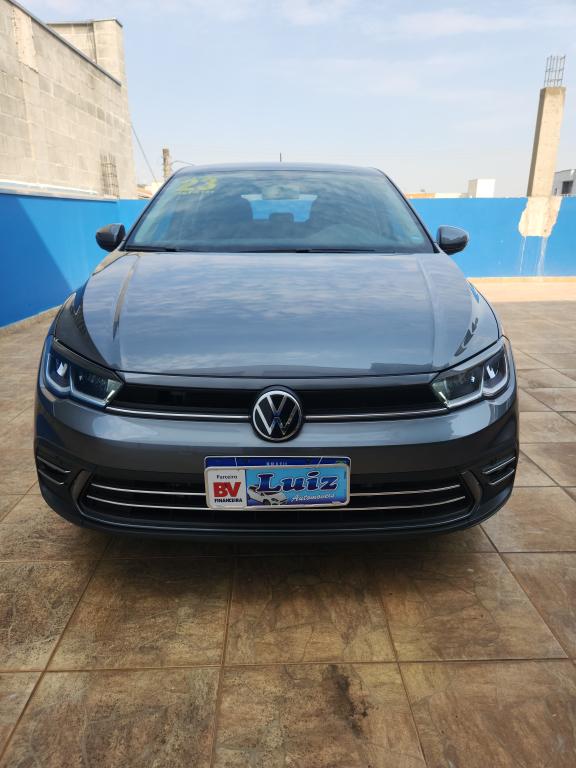 VOLKSWAGEN Polo Hatch - Foto