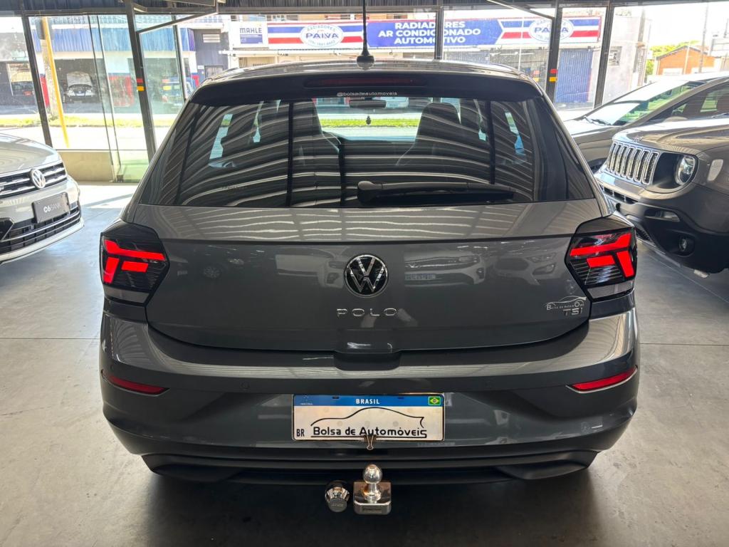 VOLKSWAGEN Polo Hatch - Foto