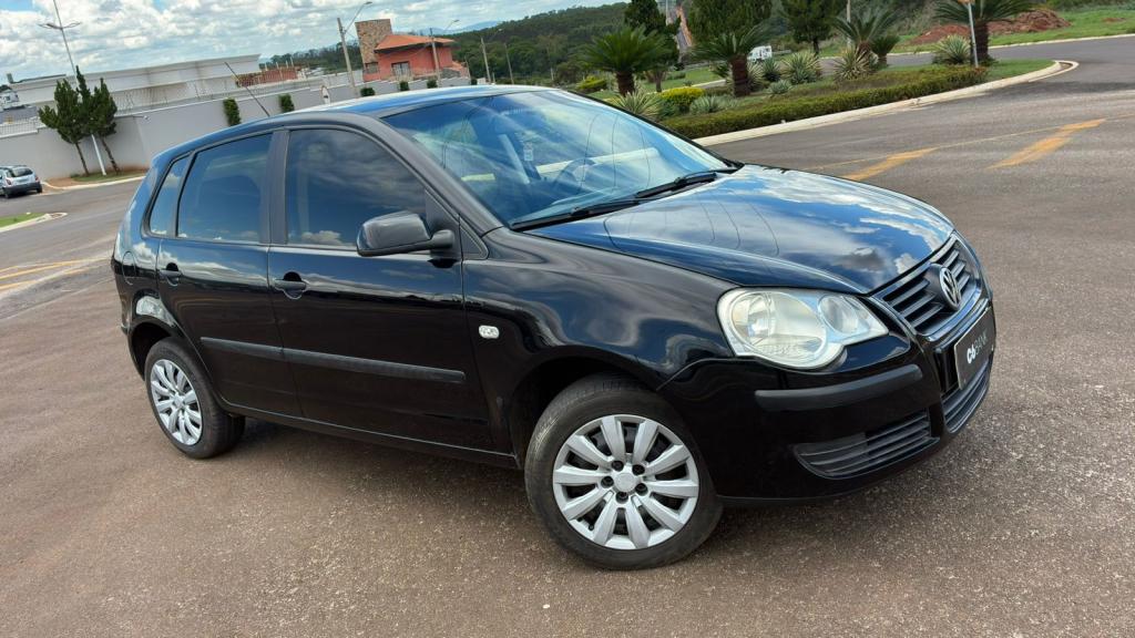 VOLKSWAGEN Polo Hatch