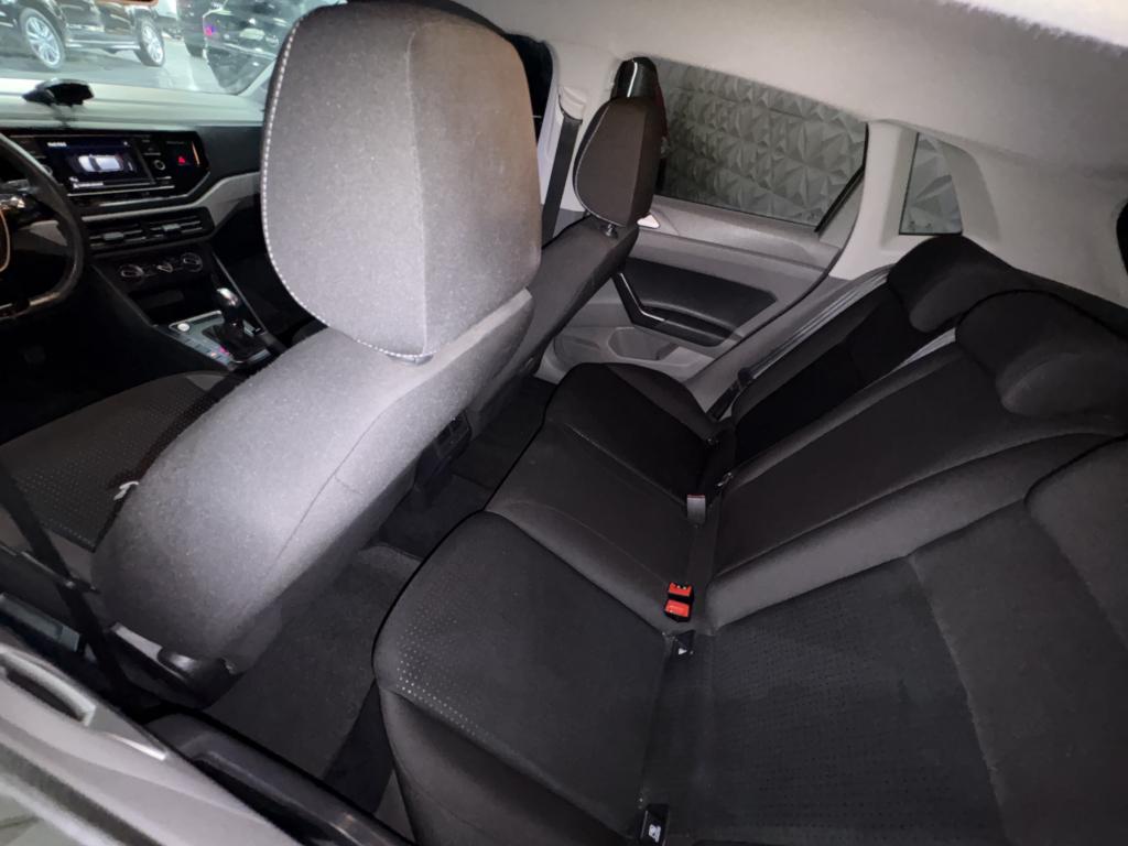 VOLKSWAGEN Polo Hatch - Foto