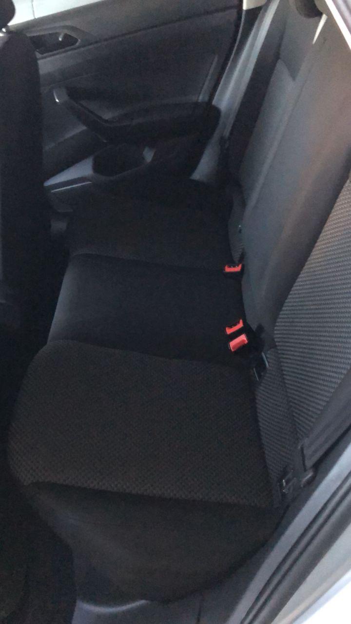 VOLKSWAGEN Polo Hatch - Foto