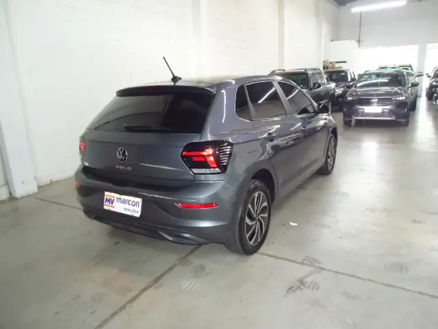 VOLKSWAGEN Polo Hatch - Foto