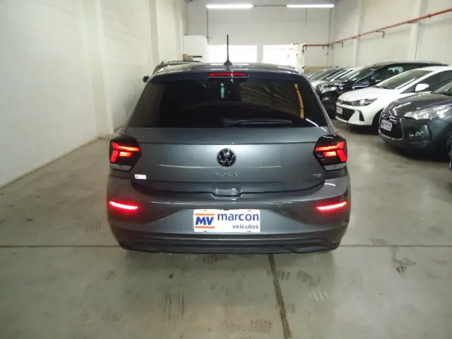 VOLKSWAGEN Polo Hatch - Foto