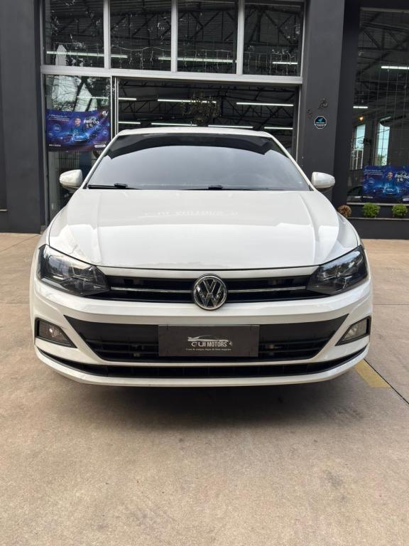 VOLKSWAGEN Polo Hatch - Foto