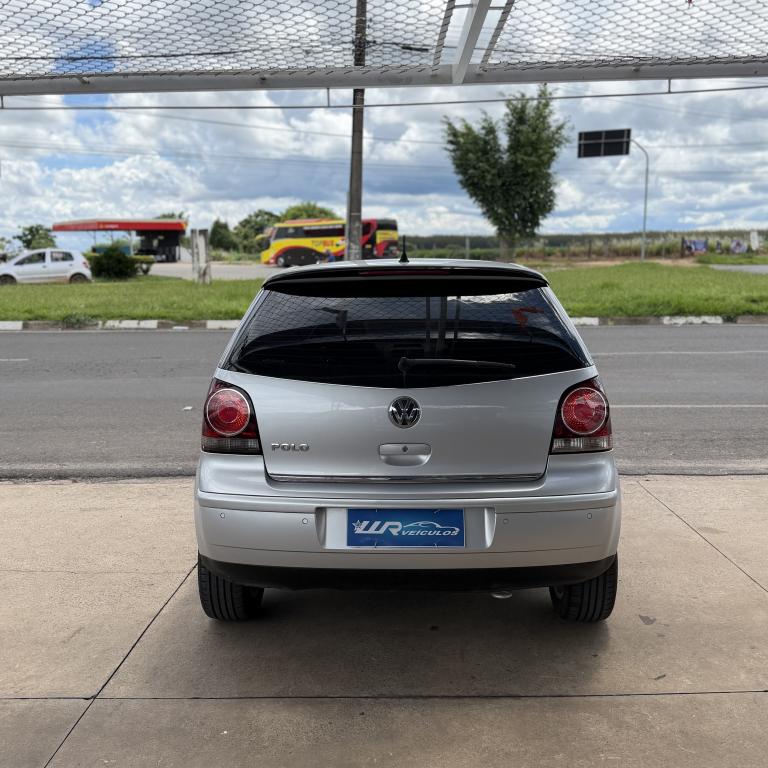 VOLKSWAGEN Polo Hatch - Foto