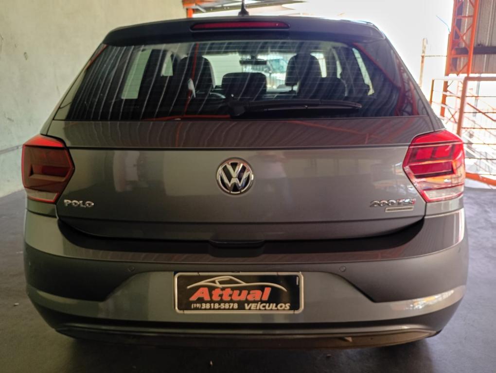 VOLKSWAGEN Polo Hatch - Foto