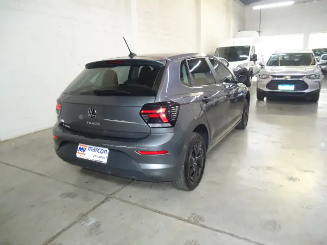 VOLKSWAGEN Polo Hatch - Foto