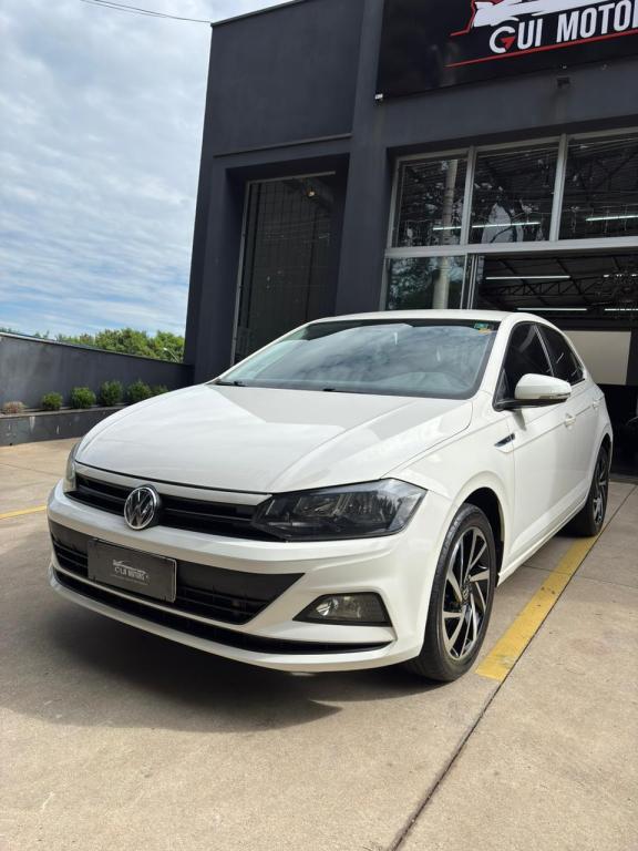 VOLKSWAGEN Polo Hatch - Foto