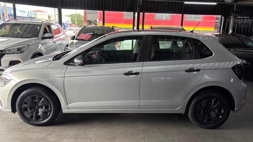 VOLKSWAGEN Polo Hatch - Foto