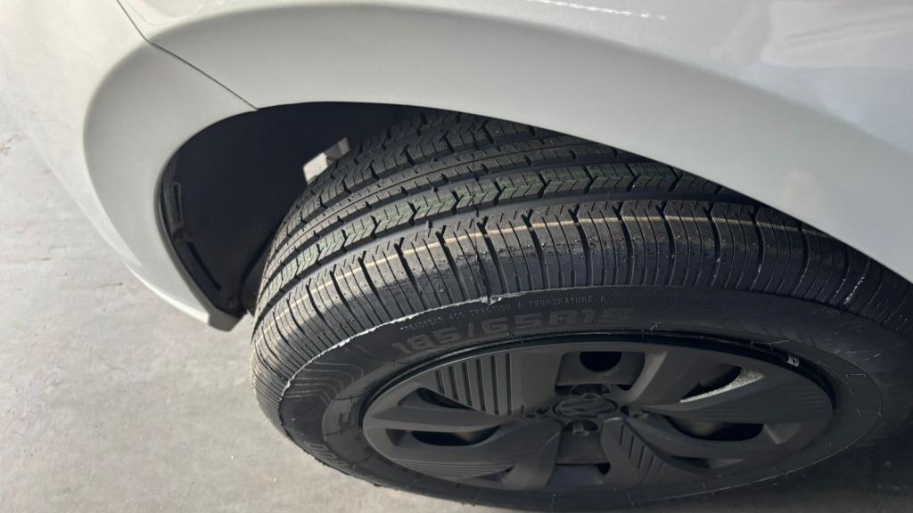 VOLKSWAGEN Polo Hatch - Foto