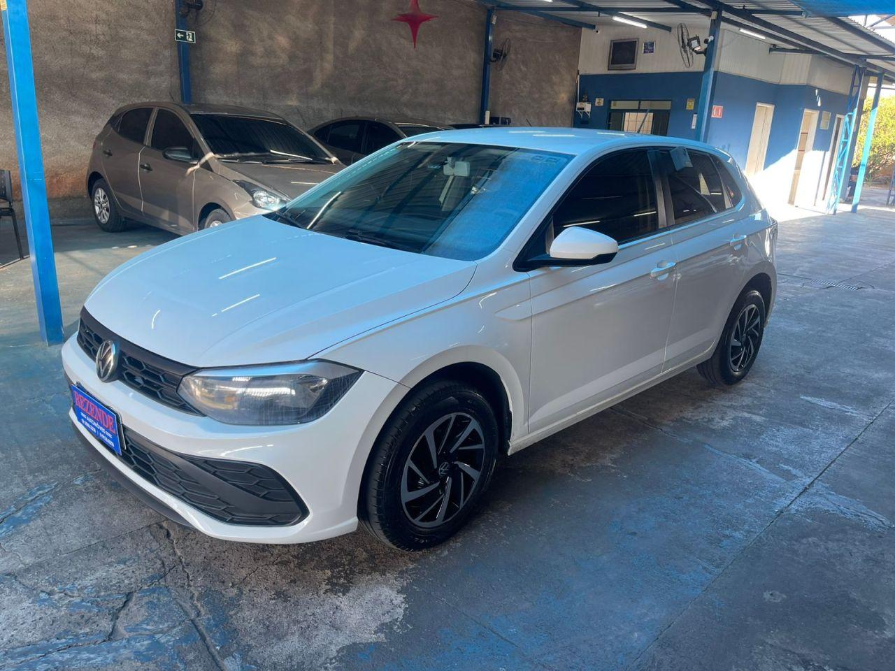 VOLKSWAGEN Polo Hatch