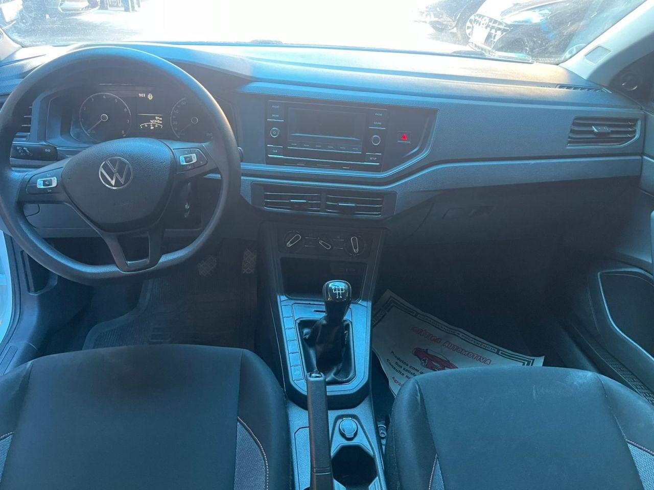 VOLKSWAGEN Polo Hatch - Foto