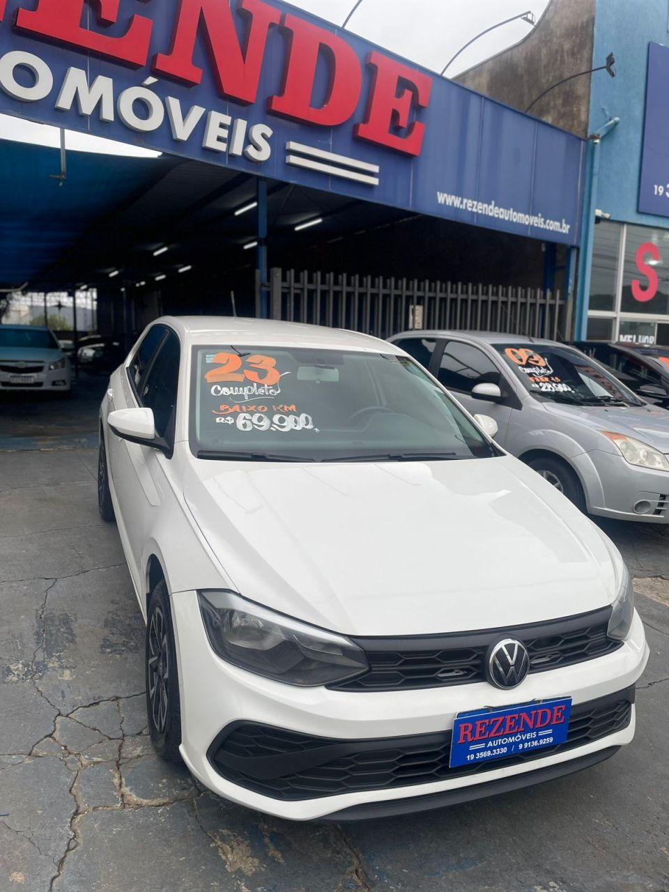 VOLKSWAGEN Polo Hatch