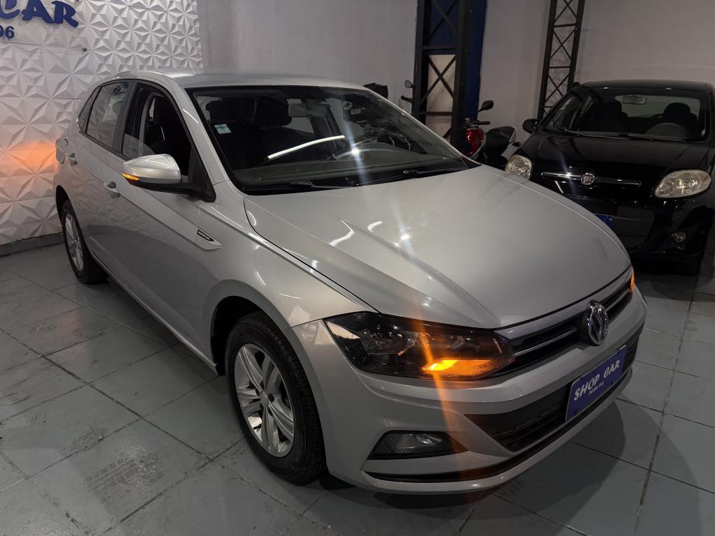 VOLKSWAGEN Polo Hatch - Foto