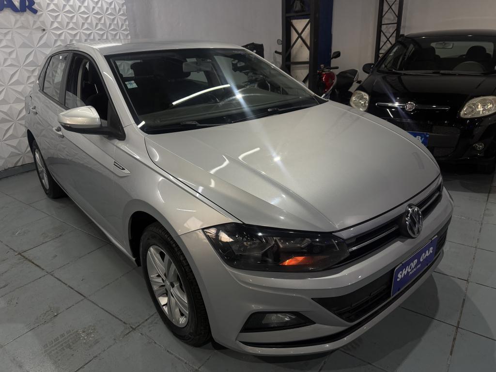 VOLKSWAGEN Polo Hatch - Foto
