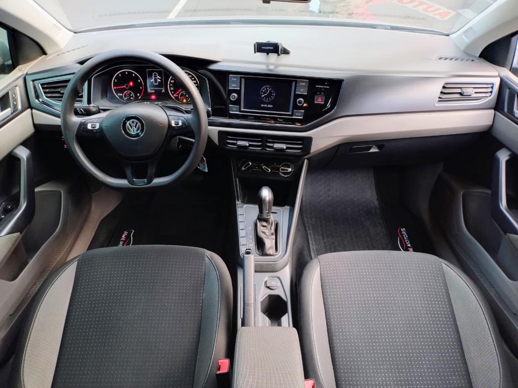 VOLKSWAGEN Polo Hatch - Foto
