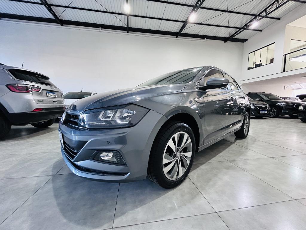 VOLKSWAGEN Polo Hatch - Foto