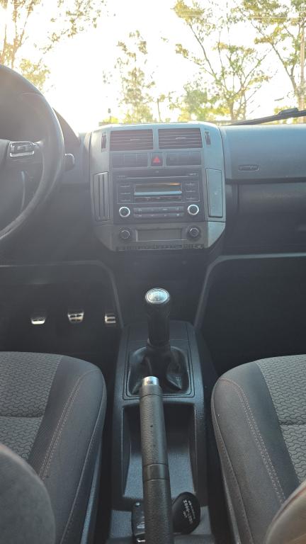 VOLKSWAGEN Polo Hatch - Foto