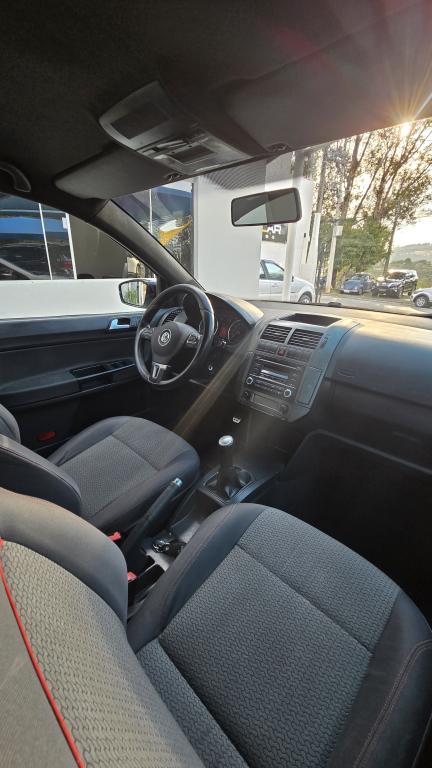 VOLKSWAGEN Polo Hatch - Foto